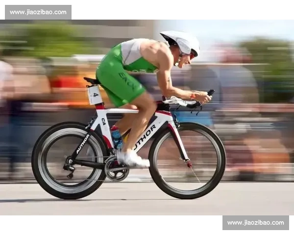 从踏频到风阻解析自行车比赛速度背后的科学与策略提升关键因素全景
